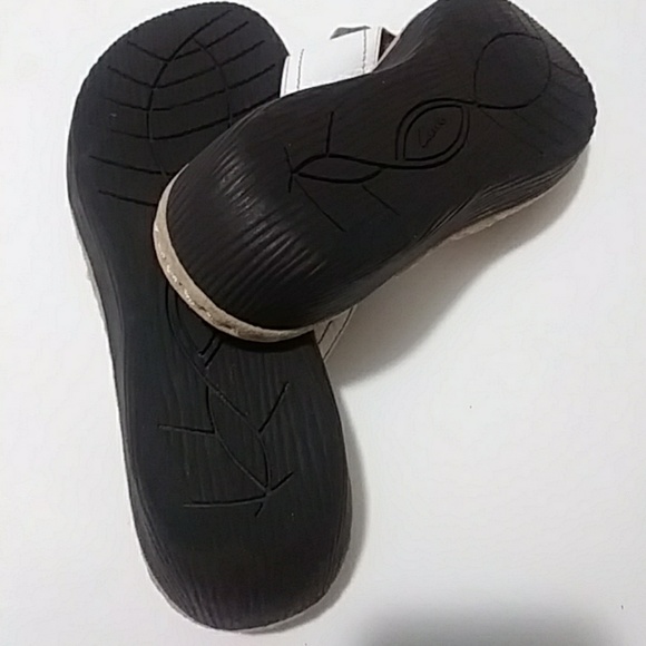 Clarks artisan sandals size 9.5 - Picture 3 of 7